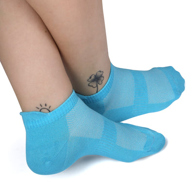 Elyfer-Turquoise-Bamboo-Ankle-Socks-for-Women-and-Men #color_turquoise