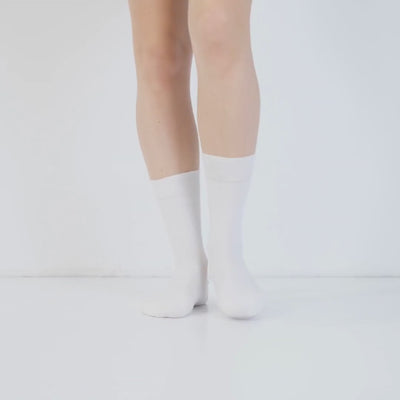 Women's Thin Bamboo Dress Socks Seamless Toe #color_white